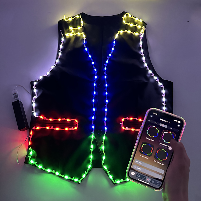 Costume LED polychrome, vêteme - Suit Supply Wedding Party avis et prix